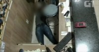 Agressor entra em contato com a polícia após 'apagar' ex com soco; vítima conseguiu medida protetiva - Foto: Reprodução