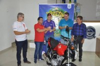 NATAL DA SORTE - ACIA realiza a entrega de 5 motos e 35 vales compras de mil reais cada - Foto: Assessoria