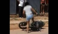 Mulher quebra moto do marido ao encontrá-lo em “bar de mulheres” - Foto: Ilustrativa