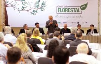 Governador quer legislação moderna para fortalecer economia florestal em Rondônia - Foto: Assessoria