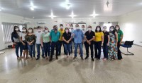 Servidores da Ciretran de Ariquemes agradecem presidente Alex Redano pela votação do PCCR - Foto: Assessoria