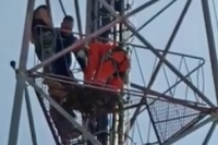 VÍDEOS: PM evita suicídio de mulher em torre no centro Cacoal - Foto: Reprodução