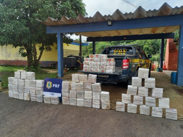 Essa é considerada a maior apreensão de cocaína realizada pela PRF em Rondônia (Foto: PRF/Reprodução)
