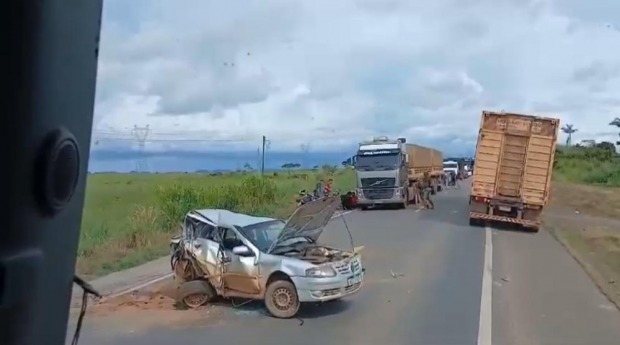 Acidente grave próximo a “Duas Placas” na BR 364 deixa vítimas feridas