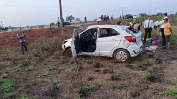 Carro com a família saiu de Porto Velho com destino a Rio Branco, no Acre (Foto: Divulgação)