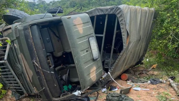 Militar morre após veículo do Exército Brasileiro tombar em Porto Velho