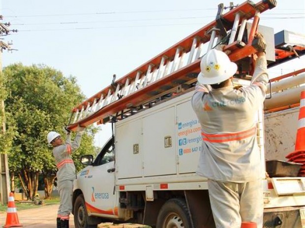 Geração de emprego: Energisa abre cerca de 400 vagas para eletricistas de redes de distribuição