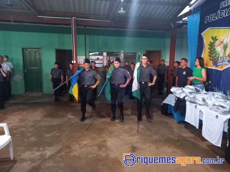 Adelino Follador participa da entrega de uniforme a Polícia Militar Mirim Itapuã do Oeste