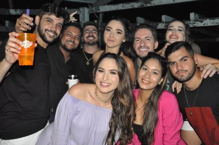 V8 na APA com EQUIPE 7 BOI Camarote 2021