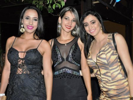 VAMOS LEMBRAR? Cowboy Eletrônico na V8 em Ariquemes de 2015