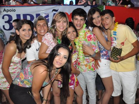 VAMOS LEMBRAR Uma Noite no Hawaii 2012 em Ariquemes