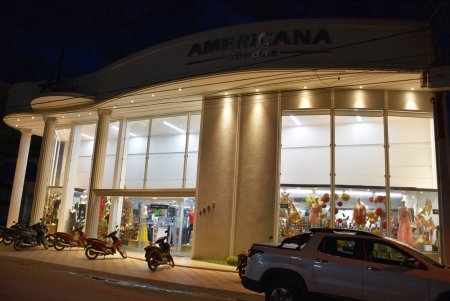 AMERICANA MODAS ARIQUEMES “Nosso Objetivo é realizar o Seu” A Loja completa da cidade e cheia de novidades neste Natal