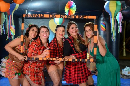 ARRAIÁ DA RONDONET o Provedor de Internet Rádio e Fibra Óptica em Ariquemes e Região