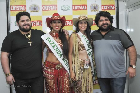 VAMOS LEMBRAR? EXPOARI - César Menotti & Fabiano com fãs