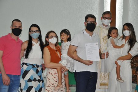 Batizado de Helena Kubotani Macedo na Paróquia São Francisco de Assis em Ariquemes
