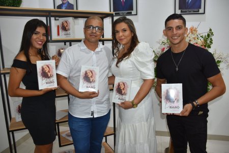 Lançamento Livro “BRILHO RARO” de Jaqueline Oliveira em Ariquemes Rondônia
