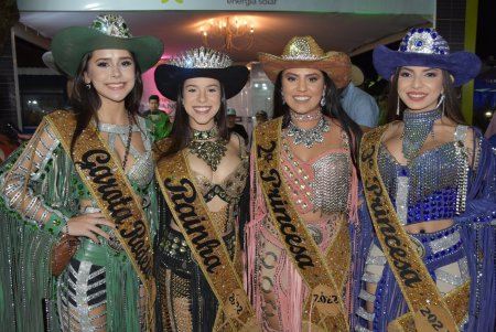 EXPOARI 2022 - Stands & Galera & Rodeio & Show com Trio Parada Dura e Camarote V8 na APA