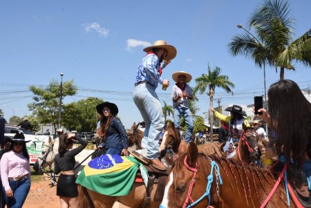 EXPOARI 2023 - Cavalgada em Ariquemes Rondônia