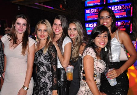 VAMOS LEMBRA? Balada de sábado na V8 em Ariquemes 2014